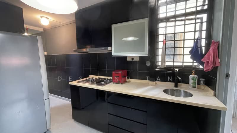 92 Commonwealth Drive, 92 Commonwealth Drive, 2 Bedrooms, 731 sqft, HDB Flat For Rent, by Desmond Tan, 500242878 - PropertyGuru.com.sg