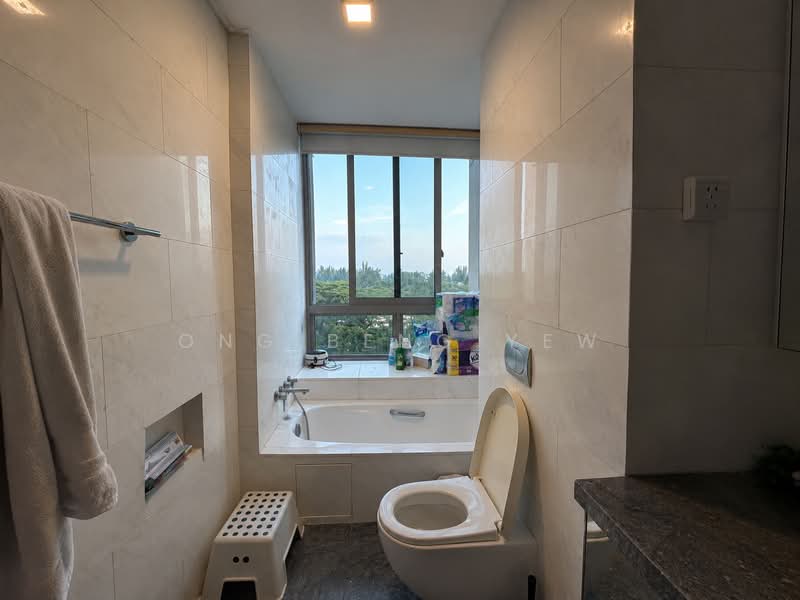 The Seafront on Meyer, 55 Meyer Road, East Coast / Marine Parade, 3 Bedrooms, 1,604 sqft, Condominium For Sale, by Ong Beng Yew, 500242880 - Bathroom - PropertyGuru.com.sg