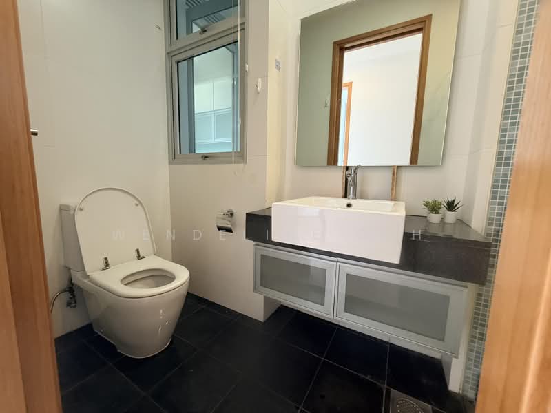 The Inspira, 11 Arnasalam Chetty Road, 2 Bedrooms, 936 sqft, Condominium For Rent, by Wendeline Goh, 500242881 - Bathroom - PropertyGuru.com.sg