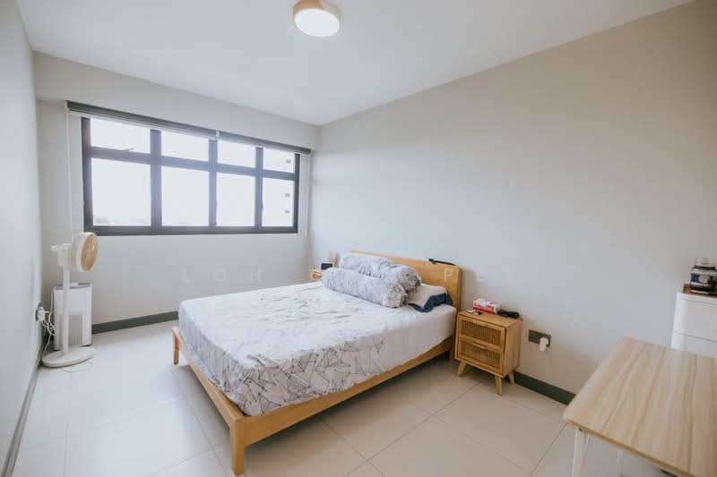 472C Fernvale Street, 472C Fernvale Street, 3 Bedrooms, 1,001 sqft, HDB Flat For Sale, by Loh Guo Pei, 500242882 - Bedroom - PropertyGuru.com.sg