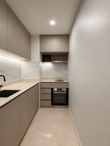 Verdale, 10 De Souza Avenue, 2 Bedrooms, 732 sqft, Condominium For Sale, by Arissa Tan, 500242887 - Kitchen - PropertyGuru.com.sg