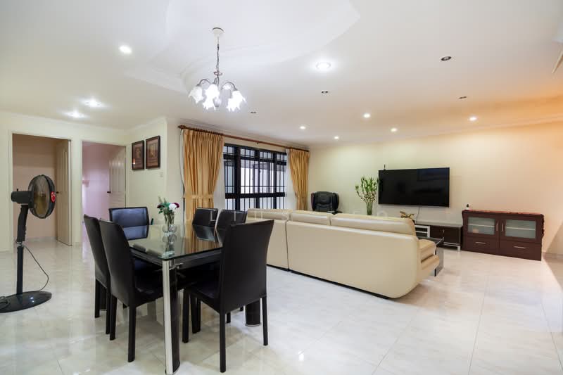 662D Jurong West Street 64, 662D Jurong West Street 64, 3 Bedrooms, 1,184 sqft, HDB Flat For Sale, by Julius Teo, 500242890 - Living Room - PropertyGuru.com.sg