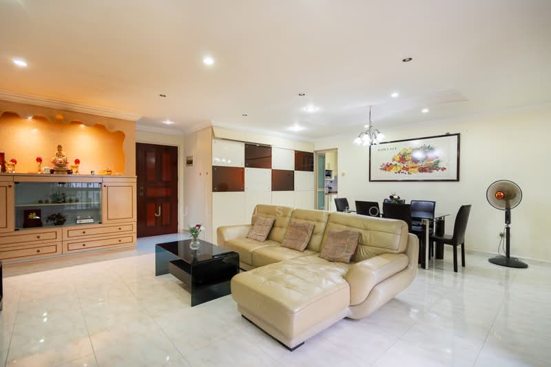 662D Jurong West Street 64, 662D Jurong West Street 64, 3 Bedrooms, 1,184 sqft, HDB Flat For Sale, by Julius Teo, 500242890 - Living Room - PropertyGuru.com.sg