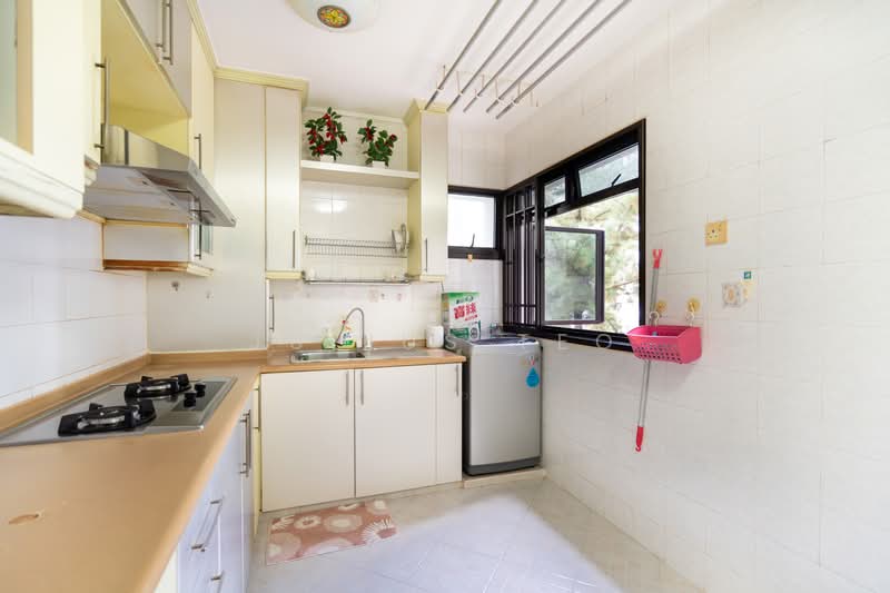 662D Jurong West Street 64, 662D Jurong West Street 64, 3 Bedrooms, 1,184 sqft, HDB Flat For Sale, by Julius Teo, 500242890 - Kitchen - PropertyGuru.com.sg