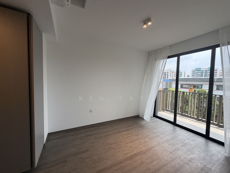 Norwood Grand, Admiralty / Woodlands, 4 Bedrooms, 1,313 sqft, Condominium For Sale, by Ken Tay, 500242895 - Balcony - PropertyGuru.com.sg