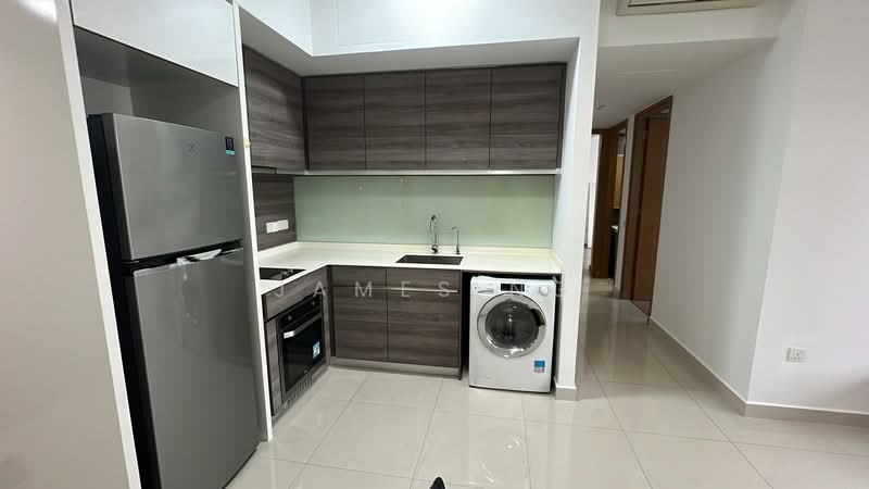 Coco Palms, 25 Pasir Ris Grove, Room Rental, 300 sqft, Condominium For Rent, by James Ng, 500242901 - Kitchen - PropertyGuru.com.sg