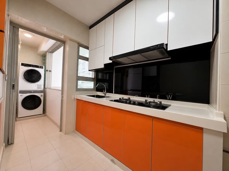 303D Punggol Place, 303D Punggol Place, 3 Bedrooms, 1,011 sqft, HDB Flat For Sale, by Douglas Chew, 500242903 - Kitchen - PropertyGuru.com.sg