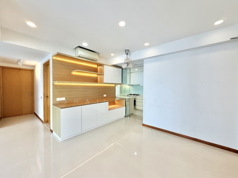 The Tampines Trilliant, 11 Tampines Central 7, 3 Bedrooms, 1,130 sqft, Condominium For Sale, by TJHAI C. (TJ), 500242905 - Pantry - PropertyGuru.com.sg