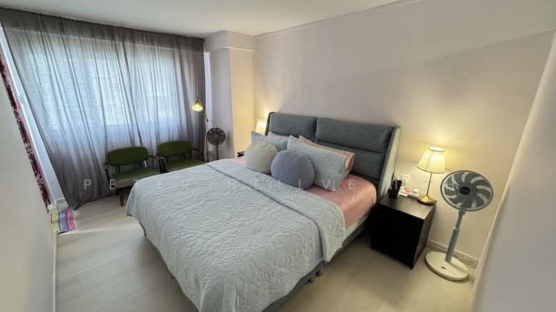 849 Woodlands Street 82, 849 Woodlands Street 82, 4 Bedrooms, 1,733 sqft, HDB Flat For Sale, by Peter Neilve Toh, 500242911 - Master bedroom - PropertyGuru.com.sg