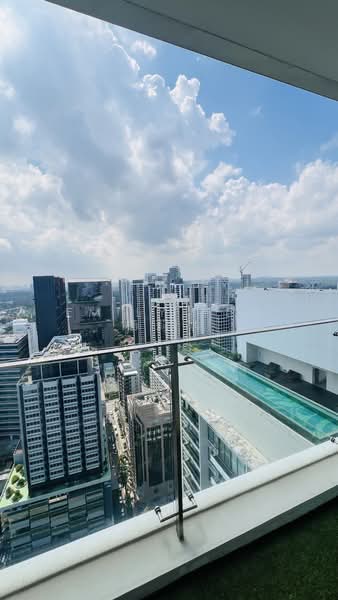 Scotts Square, 6 Scotts Road, Orchard / River Valley, 1 Bedroom, 624 sqft, Condominium For Sale, by Emily Yeo 杨莉冰, 500242913 - View - PropertyGuru.com.sg