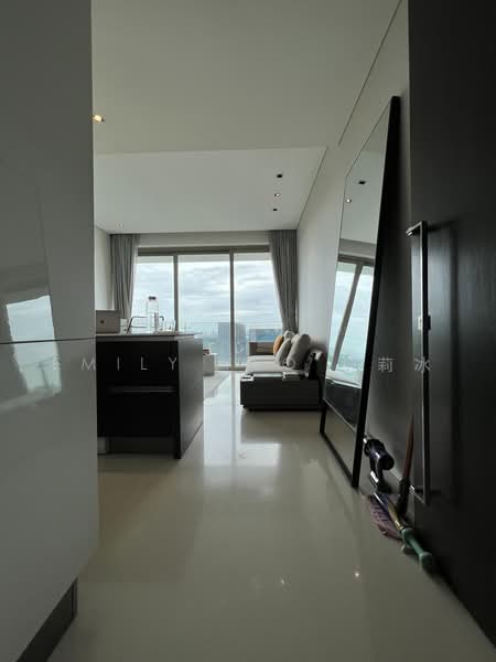 Scotts Square, 6 Scotts Road, Orchard / River Valley, 1 Bedroom, 624 sqft, Condominium For Sale, by Emily Yeo 杨莉冰, 500242913 - Living Room - PropertyGuru.com.sg