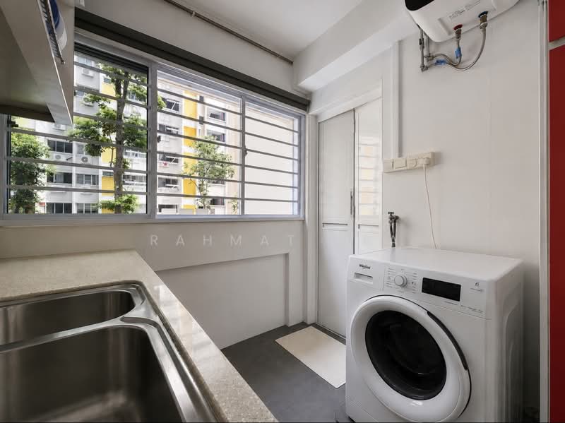221 Tampines Street 24, 221 Tampines Street 24, Pasir Ris / Tampines, 3 Bedrooms, 1,162 sqft, HDB Flat For Sale, by Rahmat MBA, 500242914 - Kitchen - PropertyGuru.com.sg