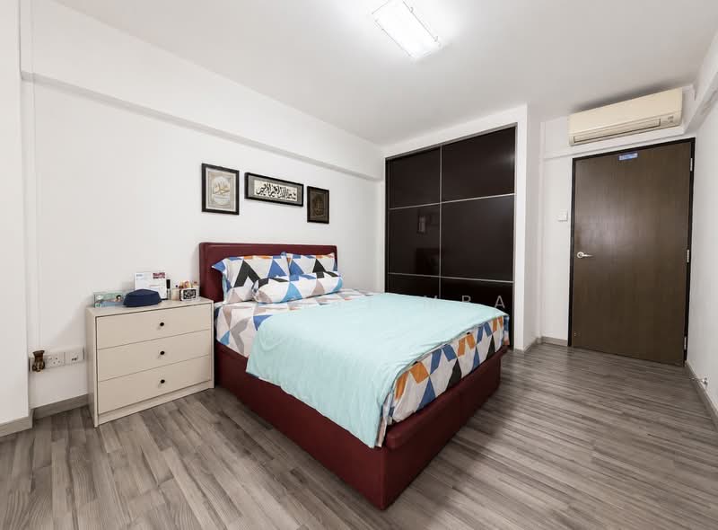 221 Tampines Street 24, 221 Tampines Street 24, Pasir Ris / Tampines, 3 Bedrooms, 1,162 sqft, HDB Flat For Sale, by Rahmat MBA, 500242914 - Master Bedroom - PropertyGuru.com.sg