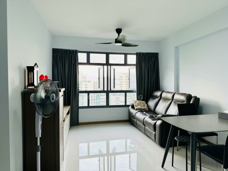 627A Tampines Street 61, 627A Tampines Street 61, Pasir Ris / Tampines, 2 Bedrooms, 753 sqft, HDB Flat For Sale, by Jin Ong, 500242920 - Living Room - PropertyGuru.com.sg