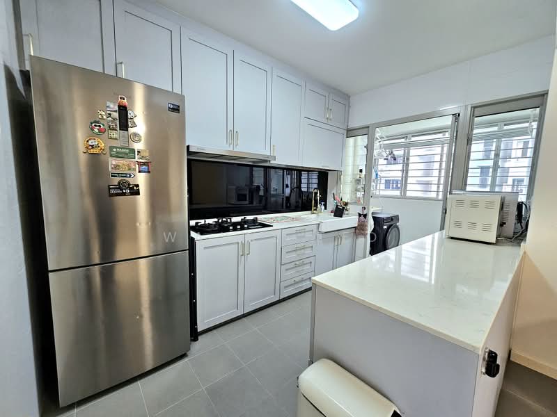 323A Sumang Walk, 323A Sumang Walk, 3 Bedrooms, 1,001 sqft, HDB Flat For Sale, by Wayne Teo, 500242921 - Kitchen - PropertyGuru.com.sg
