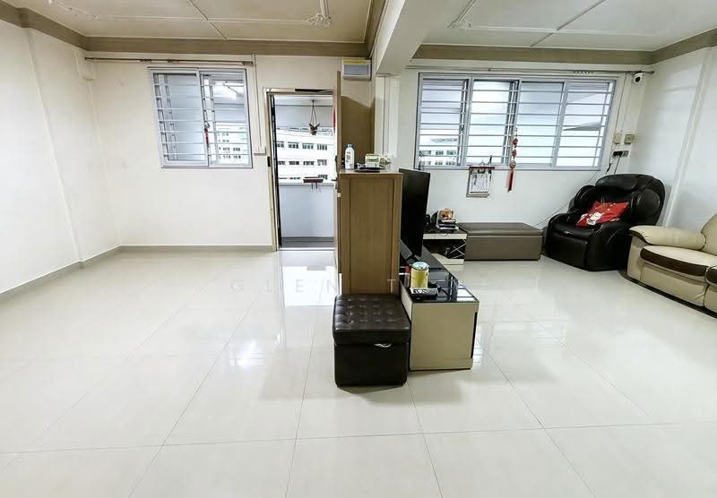 815 Jurong West Street 81, 815 Jurong West Street 81, Boon Lay / Jurong / Tuas, 3 Bedrooms, 1,119 sqft, HDB Flat For Sale, by Glen Tay, 500242946 - Living Room - PropertyGuru.com.sg