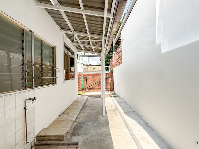 Portchester Avenue, Portchester Avenue, 4 Bedrooms, 3,500 sqft, Semi-Detached House For Rent, by Dean Kam, 500242948 - Exterior - PropertyGuru.com.sg