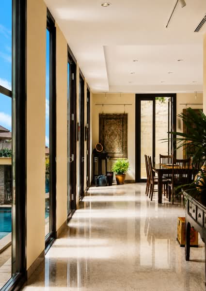 Chatsworth Park, Chatsworth Park, Tanglin / Holland / Bukit Timah, 10+ Bedrooms, 28,000 sqft, Good Class Bungalow For Sale, by Audrey Tan, 500242951 - Hall way leading to Dining Space - PropertyGuru.com.sg