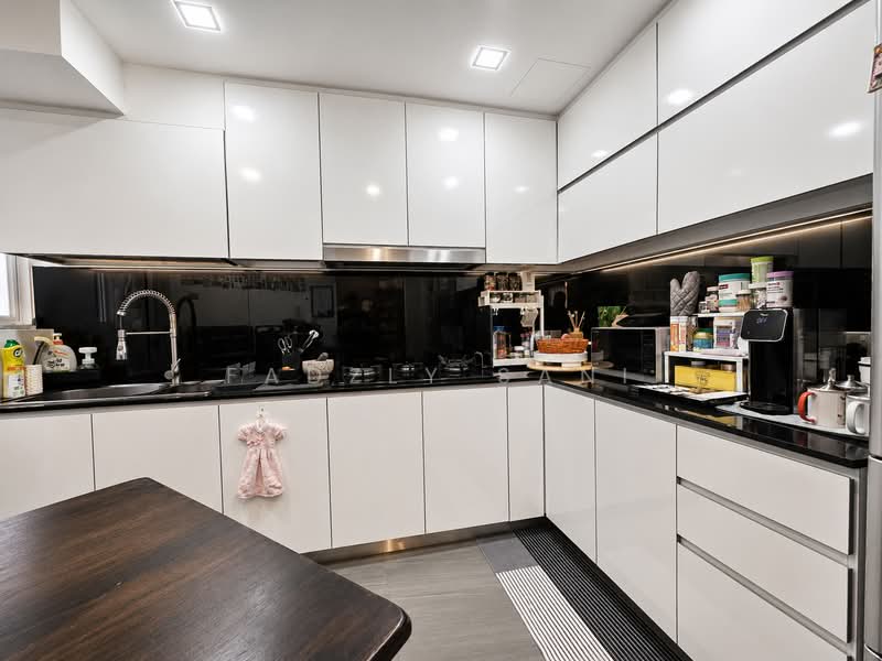 Melville Park, 24 Simei Street 1, 2 Bedrooms, 958 sqft, Apartment For Sale, by Fadzly Sani, 500242957 - PropertyGuru.com.sg