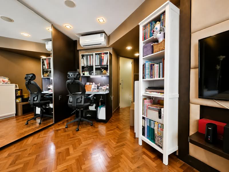 Melville Park, 24 Simei Street 1, 2 Bedrooms, 958 sqft, Apartment For Sale, by Fadzly Sani, 500242957 - PropertyGuru.com.sg