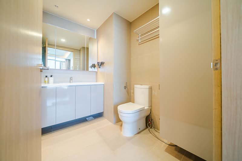 Wandervale, 365 Choa Chu Kang Avenue 3, 3 Bedrooms, 1,098 sqft, Condominium For Sale, by Rina Tan, 500243004 - Bathroom - PropertyGuru.com.sg