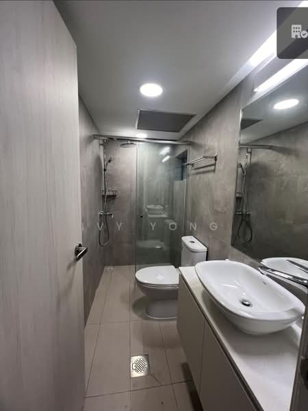 Cavenagh Court, 151 Cavenagh Road, Orchard / River Valley, 4 Bedrooms, 1,648 sqft, Apartment For Rent, by Ivy Yong, 500243010 - Bathroom - PropertyGuru.com.sg