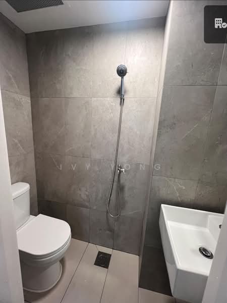 Cavenagh Court, 151 Cavenagh Road, Orchard / River Valley, 4 Bedrooms, 1,648 sqft, Apartment For Rent, by Ivy Yong, 500243010 - Bathroom - PropertyGuru.com.sg