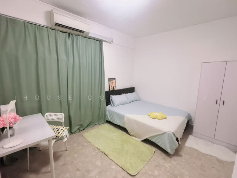 People's Park Centre, 101 Upper Cross Street, Room Rental, 100 sqft, Apartment For Rent, by ling, 500243020 - Bedroom - PropertyGuru.com.sg