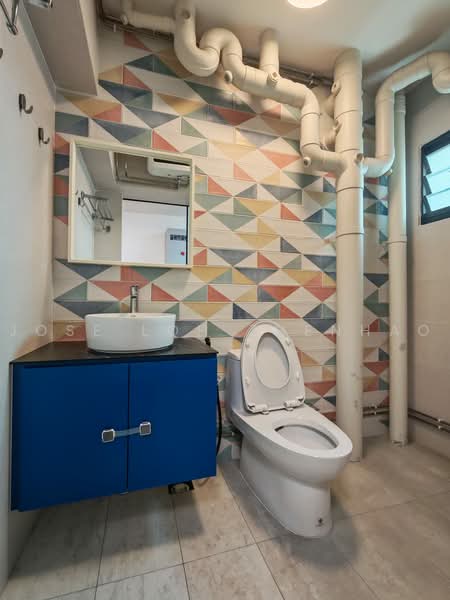 75A Redhill Road, 75A Redhill Road, 2 Bedrooms, 1,238 sqft, HDB Flat For Sale, by Jose Loh Zhenhao, 500243021 - Bathroom - PropertyGuru.com.sg