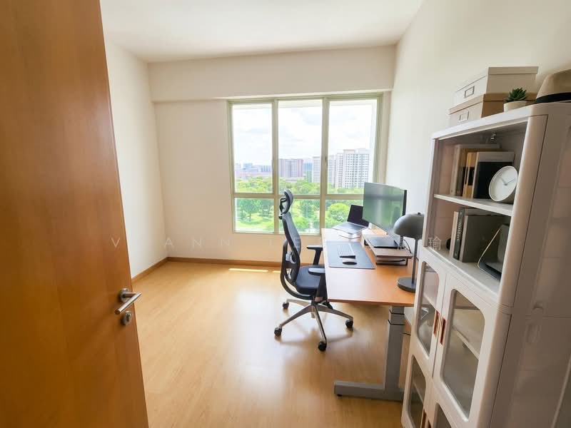 The Clearwater, 4 Bedok Reservoir View, 3 Bedrooms, 1,389 sqft, Condominium For Rent, by Veann Lee 李慧瑜, 500243025 - Study - PropertyGuru.com.sg