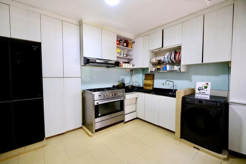 551 Pasir Ris Street 51, 551 Pasir Ris Street 51, Pasir Ris / Tampines, 3 Bedrooms, 1,324 sqft, HDB Flat For Sale, by Rony Ng, 500243032 - PropertyGuru.com.sg