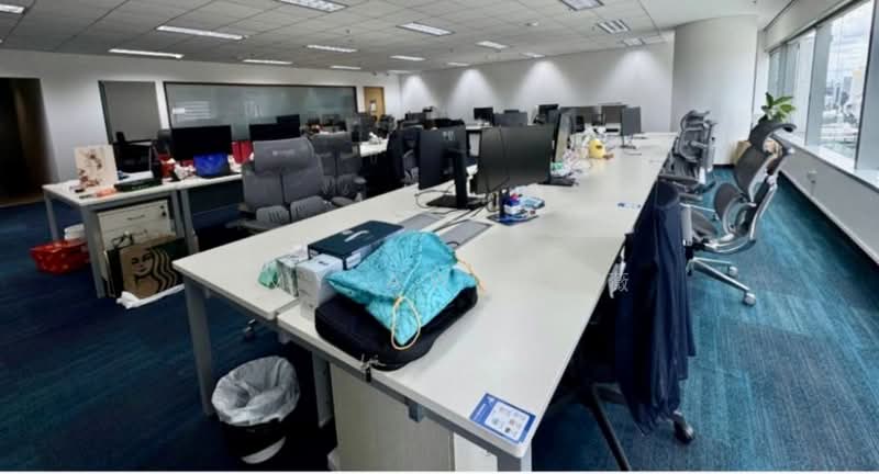 SUNTEC OFFICE TOWER | Fitted Office | City Views | Sheltered to MRT Station |, Promenade / Esplanade MRT, 2,443 sqft, Office For Rent, by Amy Aw 胡嘉薇, 500243045 - CommercialGuru.com.sg