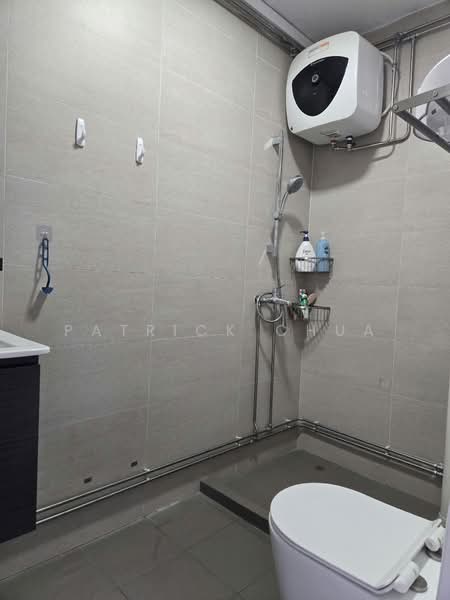 28 Cassia Crescent, 28 Cassia Crescent, 3 Bedrooms, 1,109 sqft, HDB Flat For Sale, by Patrick Chua, 500243059 - Bathroom - PropertyGuru.com.sg