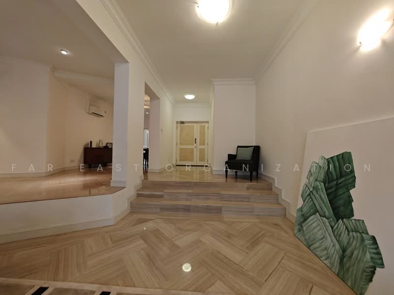 Orange Regency, 101 Fernhill Road, 4 Bedrooms, 1,776 sqft, Apartment For Rent, by Far East Organization, 500243066 - Entrance - PropertyGuru.com.sg
