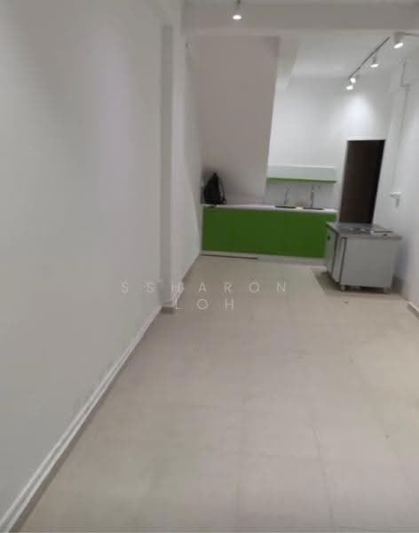 107 Jalan Bukit Merah, 107 107, Alexandra / Commonwealth, 320 sqft, Shop / Shophouse For Rent, by Ssharon Loh, 500243072 - CommercialGuru.com.sg