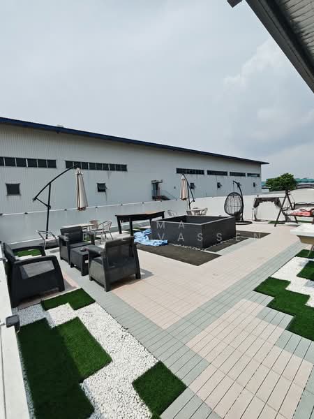 West Spring, 61E Tuas Bay Drive, 5,404 sqft, Factory / Workshop (B2) For Rent, by Isma Seeneevassen, 500243074 - Exterior - CommercialGuru.com.sg