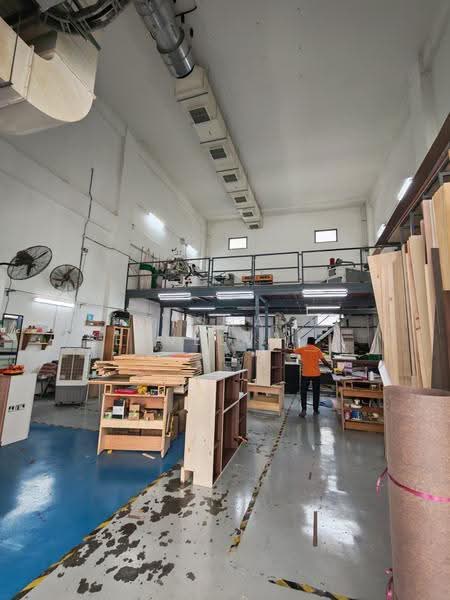 West Spring, 61E Tuas Bay Drive, 5,404 sqft, Factory / Workshop (B2) For Rent, by Isma Seeneevassen, 500243074 - Interior - CommercialGuru.com.sg