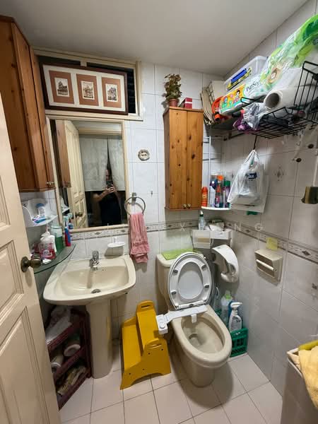 The Tanamera, 1 Tanah Merah Kechil Road, Bedok / Upper East Coast, 3 Bedrooms, 1,518 sqft, Condominium For Sale, by Ng Jun Xiang (Daryl), 500243077 - Bathroom - PropertyGuru.com.sg