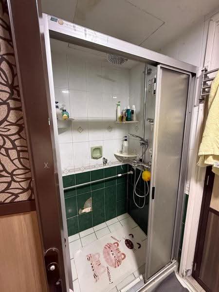The Tanamera, 1 Tanah Merah Kechil Road, Bedok / Upper East Coast, 3 Bedrooms, 1,518 sqft, Condominium For Sale, by Ng Jun Xiang (Daryl), 500243077 - Bathroom - PropertyGuru.com.sg