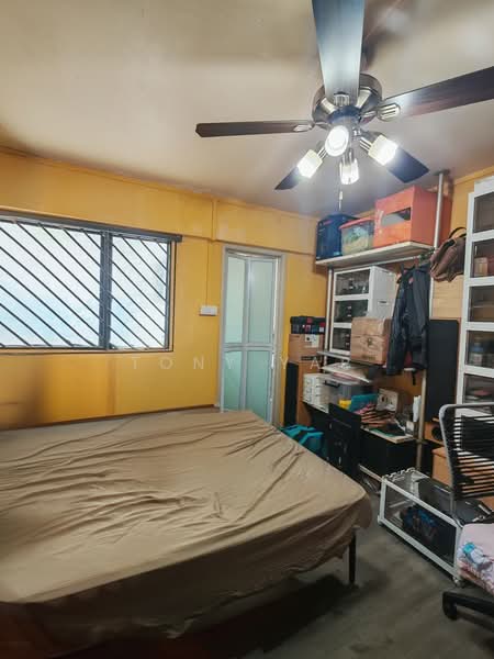 639 Yishun Street 61, 639 Yishun Street 61, 3 Bedrooms, 904 sqft, HDB Flat For Sale, by Tony Yap, 500243088 - Bedroom - PropertyGuru.com.sg