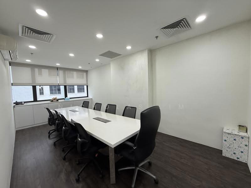 Henderson Building, 221 Henderson Road, Alexandra / Commonwealth, 2,454 sqft, Light Industrial (B1) For Sale, by Nicholas Lim, 500243093 - Interior - CommercialGuru.com.sg