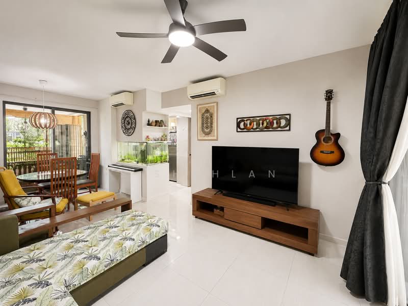 Sol Acres, 8 Choa Chu Kang Grove, 4 Bedrooms, 1,098 sqft, Condominium For Sale, by S Shahlan, 500243097 - Living Room - PropertyGuru.com.sg