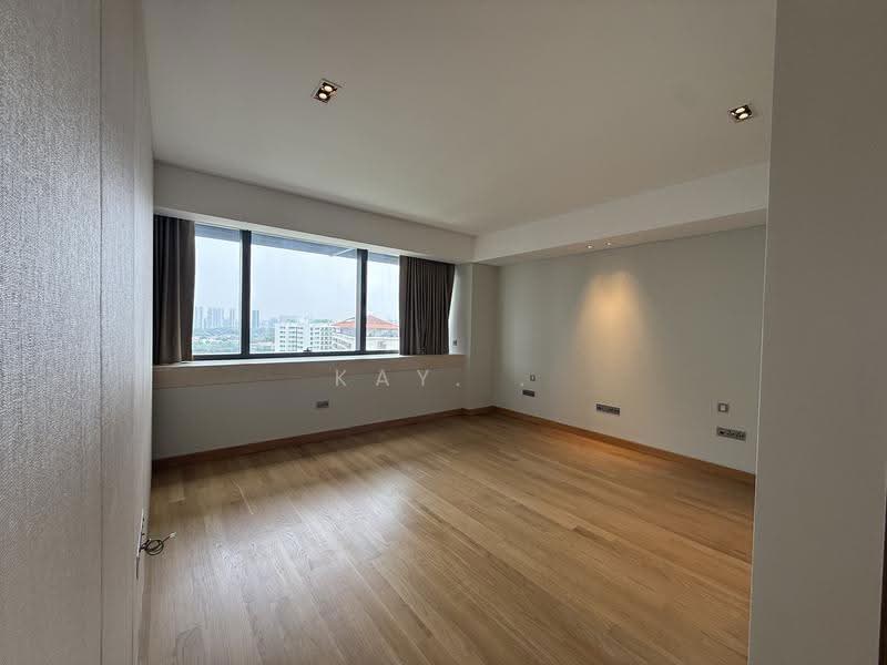 Hana, 8 Tomlinson Road, 4 Bedrooms, 3,531 sqft, Apartment For Rent, by Kay. ., 500243101 - Master bedroom - PropertyGuru.com.sg