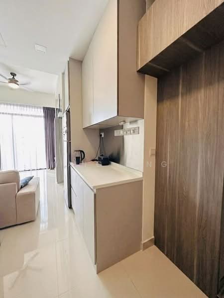Midtown Residences, 1189 Upper Serangoon Road, Studio, 452 sqft, Condominium For Sale, by Wang Jing, 500243106 - Living Room - PropertyGuru.com.sg