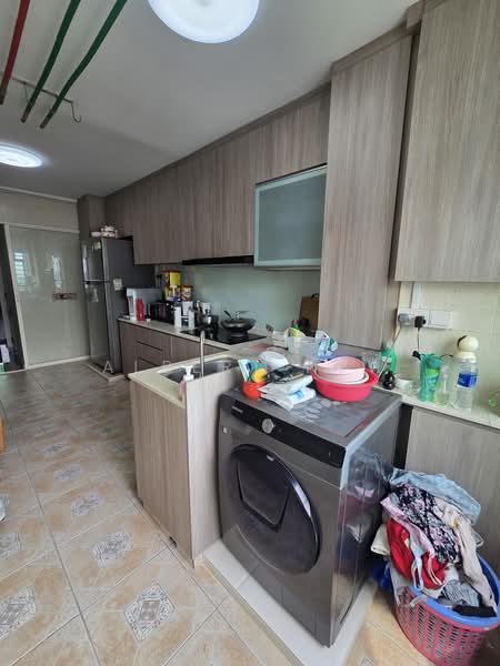 249 Bangkit Road, 249 Bangkit Road, 2 Bedrooms, 786 sqft, HDB Flat For Sale, by Albert New, 500243112 - Kitchen - PropertyGuru.com.sg