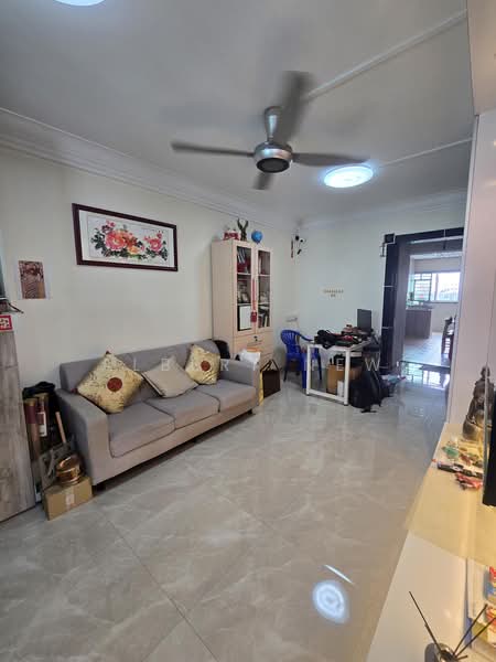 249 Bangkit Road, 249 Bangkit Road, 2 Bedrooms, 786 sqft, HDB Flat For Sale, by Albert New, 500243112 - Living Room - PropertyGuru.com.sg