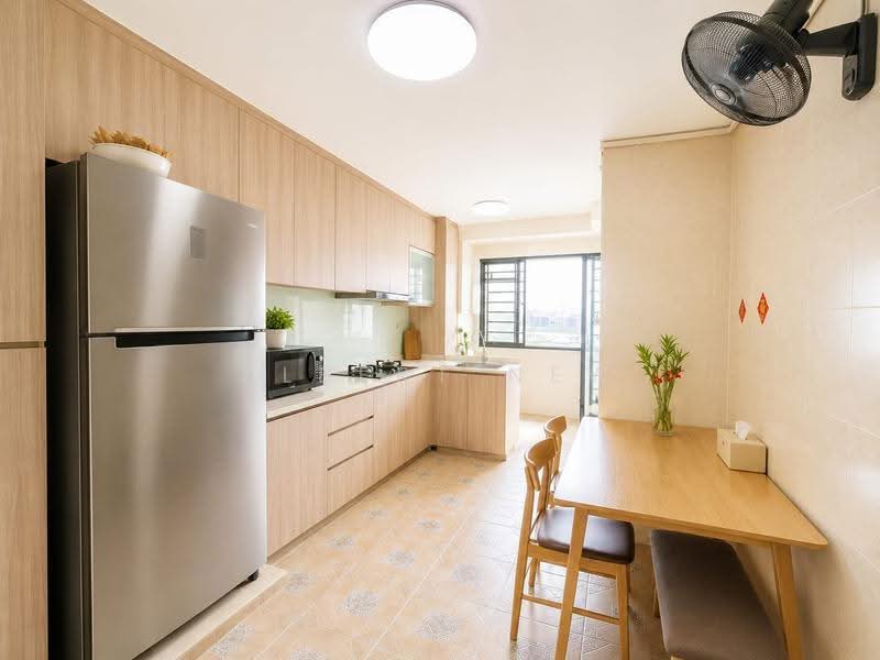 249 Bangkit Road, 249 Bangkit Road, Dairy Farm / Bukit Panjang / Choa Chu Kang, 2 Bedrooms, 786 sqft, HDB Flat For Sale, by Albert New, 500243112 - Kitchen - PropertyGuru.com.sg
