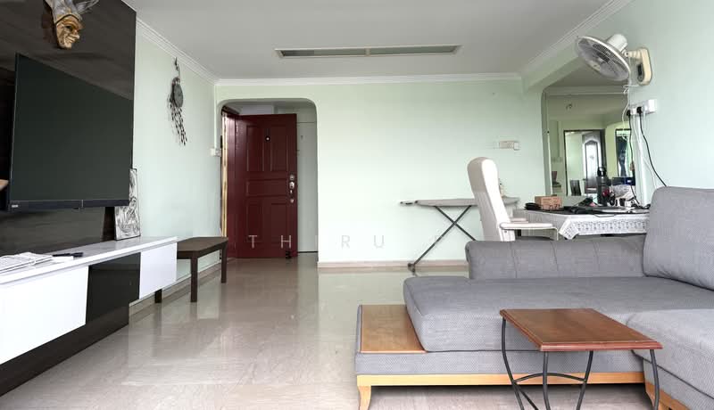 227 Jurong East Street 21, 227 Jurong East Street 21, Boon Lay / Jurong / Tuas, 3 Bedrooms, 1,291 sqft, HDB Flat For Sale, by Thiru P, 500243120 - Living Room - PropertyGuru.com.sg