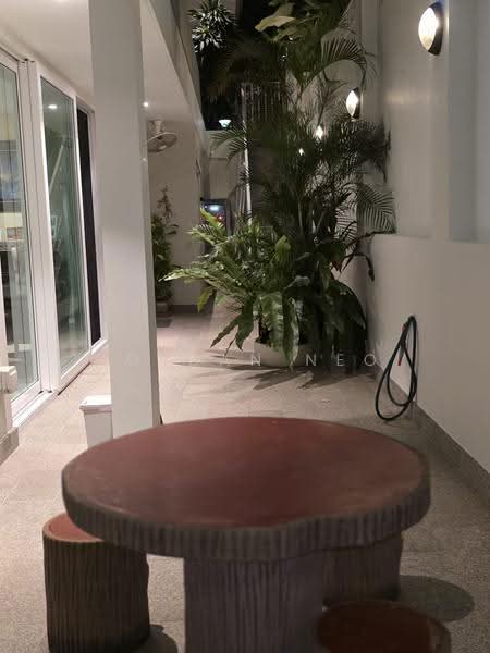 Kembangan, , Room Rental, 440 sqft, Semi-Detached House For Rent, by Jordan Neo, 500243125 - Quiet reading corner - PropertyGuru.com.sg