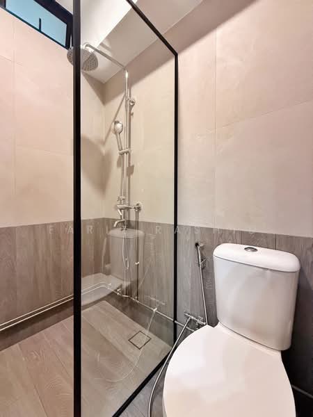 716 Tampines Street 71, 716 Tampines Street 71, 2 Bedrooms, 800 sqft, HDB Flat For Rent, by Fariz Rashid, 500243132 - Common Bathroom - PropertyGuru.com.sg
